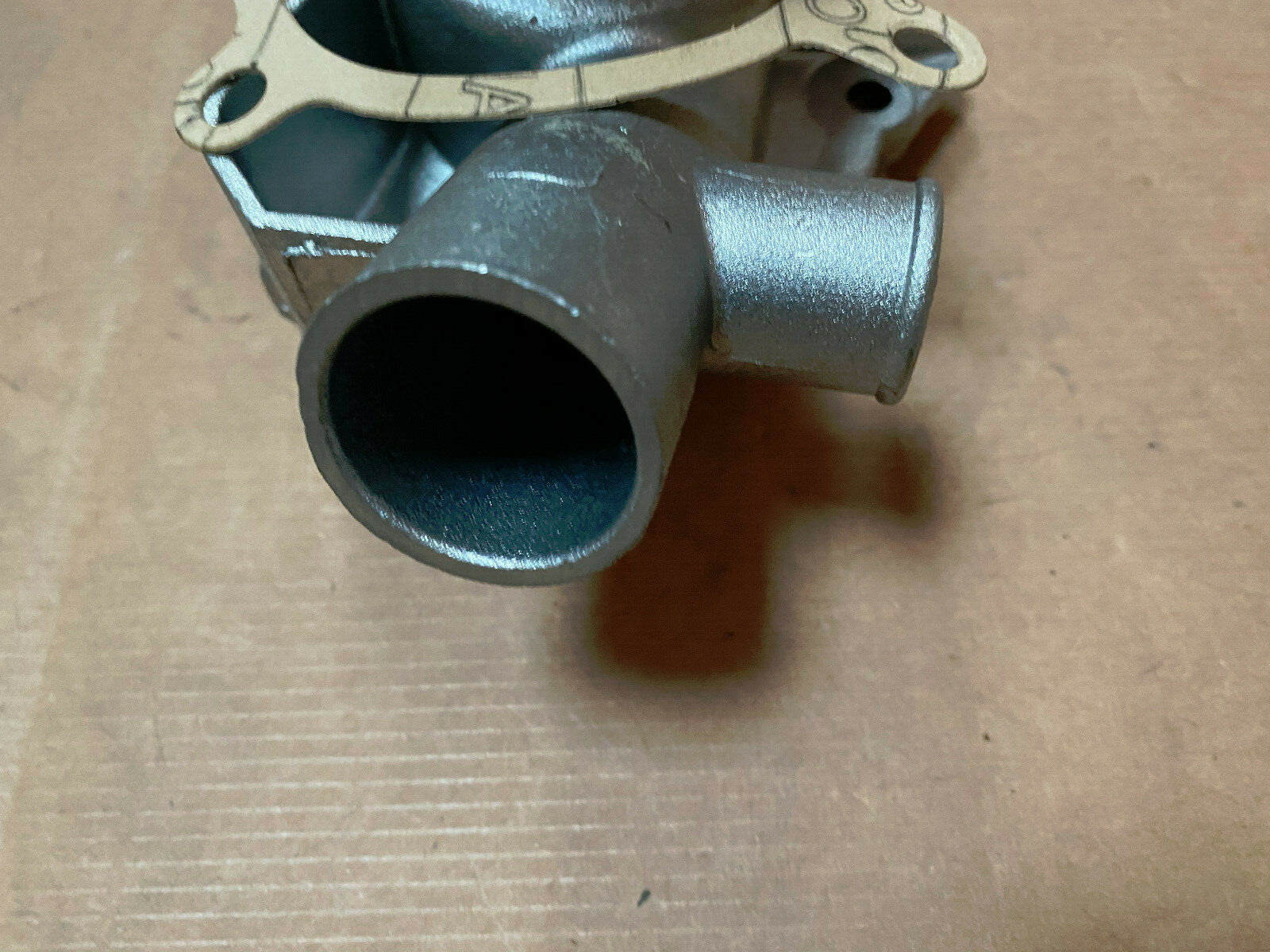 FOR BMW 320 323 325 E21 E30 520i 525e E28 M3 E30 WATER PUMP FWP1403