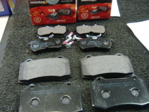 FORD FOCUS  RS FRONT & REAR MINTEX BRAKE PADS NEW 02-05