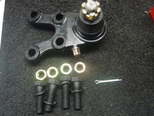 FOR MITSUBISHI SHOGUN PAJERO EXCEED MK2 2.5TD 2.8TD 3.0 3.5 LOWER BALL JOINT LH 