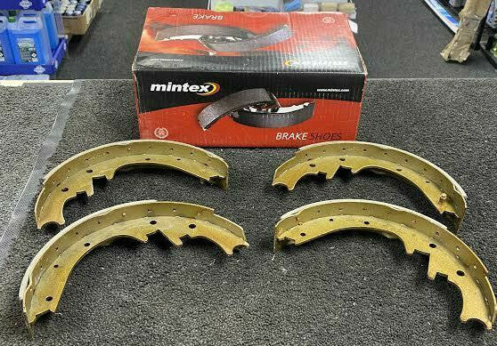 REAR MINTEX BRAKE SHOES FIT JEEP GRAND CHEROKEE 4.0 1994-99