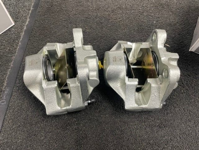 VW TRANSPORTER CARAVELLE T3 T25 FRONT BRAKE CALIPER 2 PISTON ATE TYPE PAIR