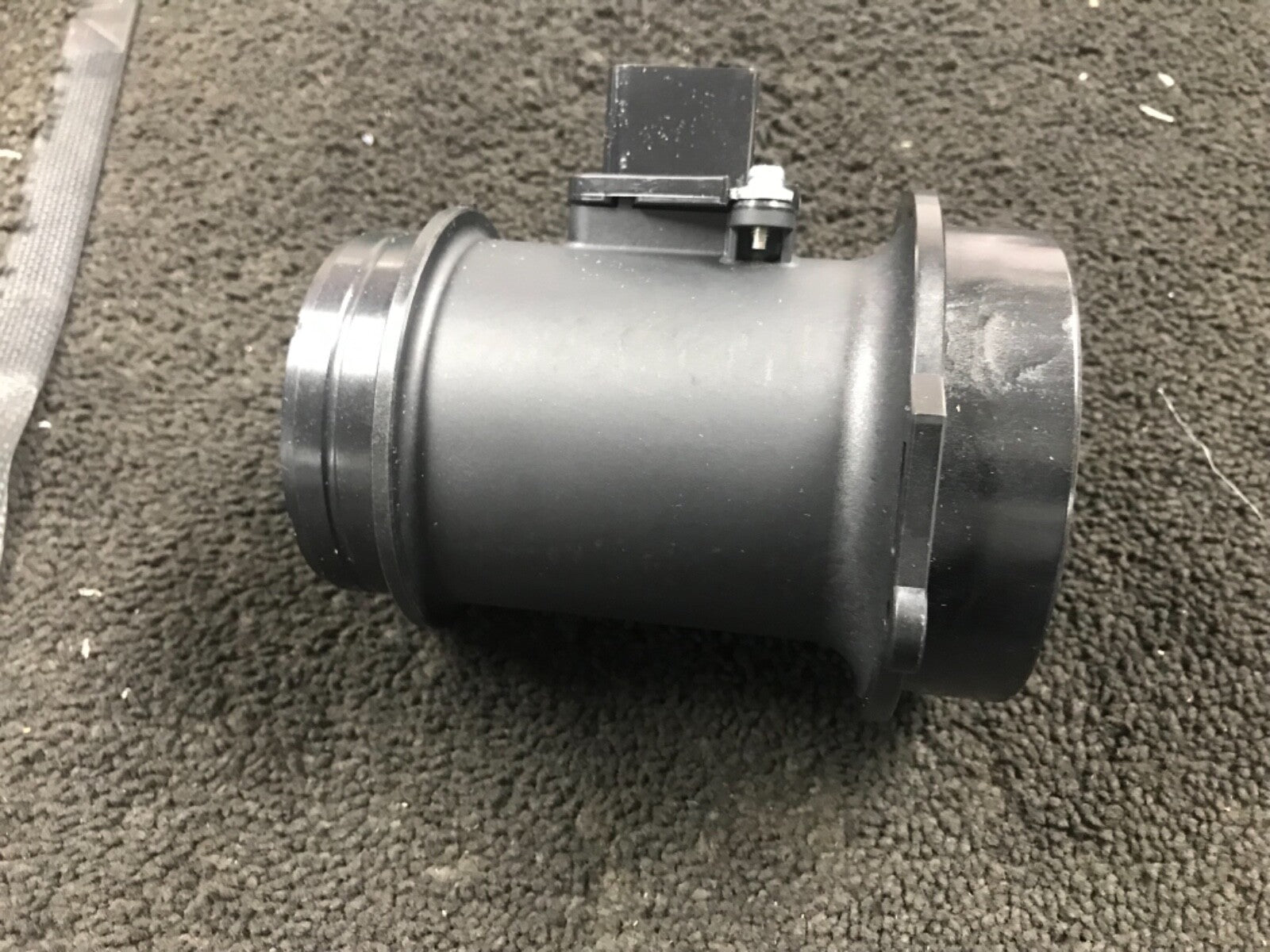 AUDI A6 A4 PHAETON Q7 TOUAREG A8 059906461K AIR FLOW MAF METER 
