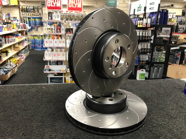 BMW 335D 335i F30 DRILLED GROOVED BRAKE DISCS FRONT  340