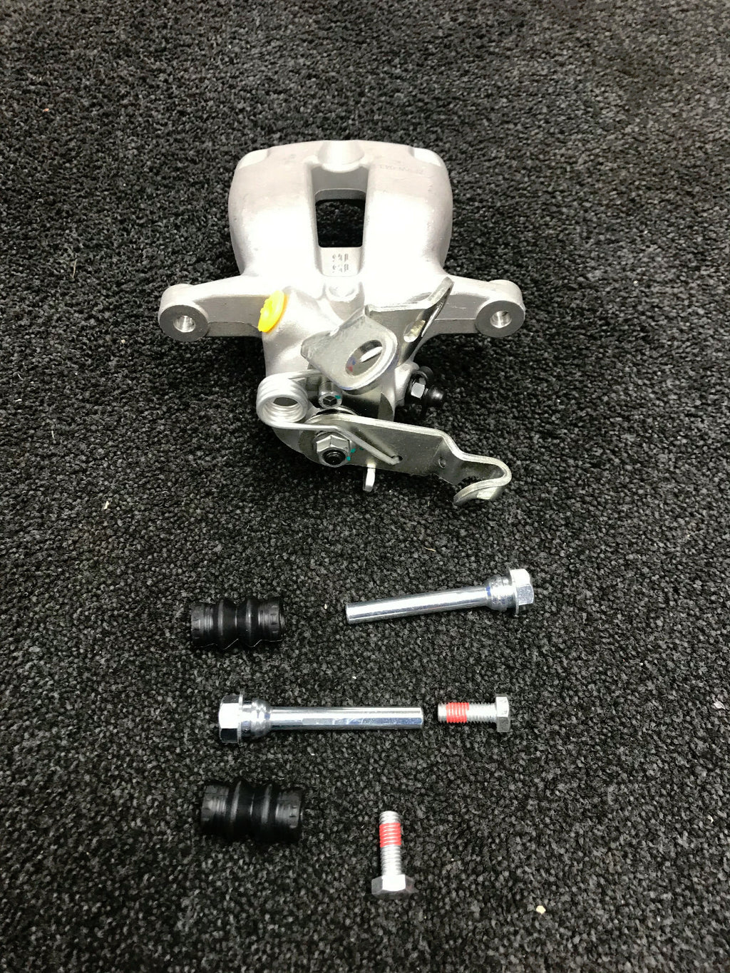 REAR BRAKE CALIPER RH  SIDE VW GOLF MK5 R32 AUDI A3 S3 TT EOS 8J QUATTRO 3.2