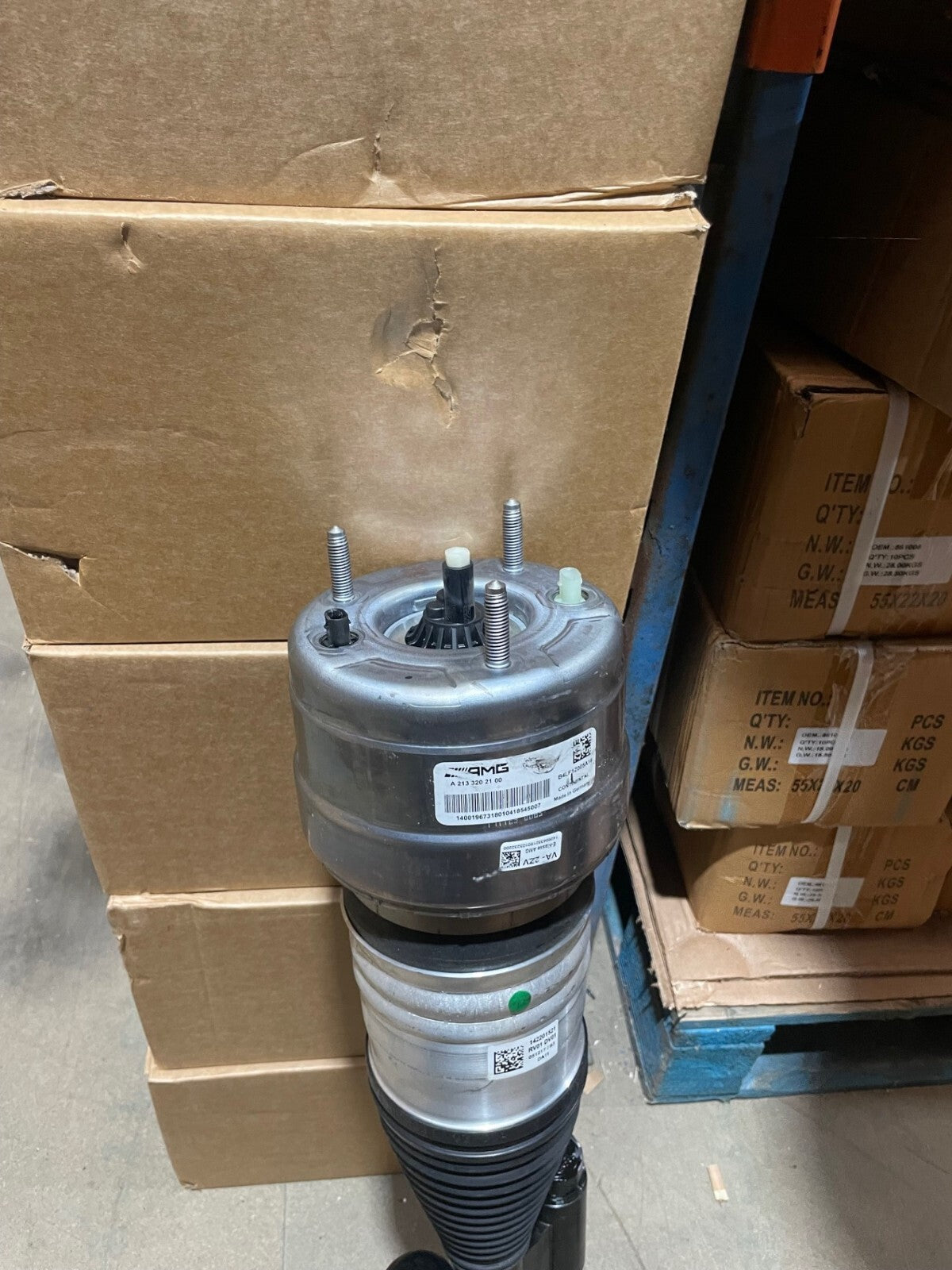 NS LH AIR SUSPENSION STRUT SHOCK ABSORBER MERCEDES GLC 4.3AMG X253 A2533206901