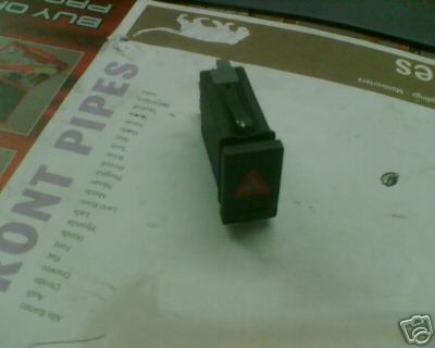AUDI A4  HAZARD WARNING LIGHT SWITCH  8DO941509C
