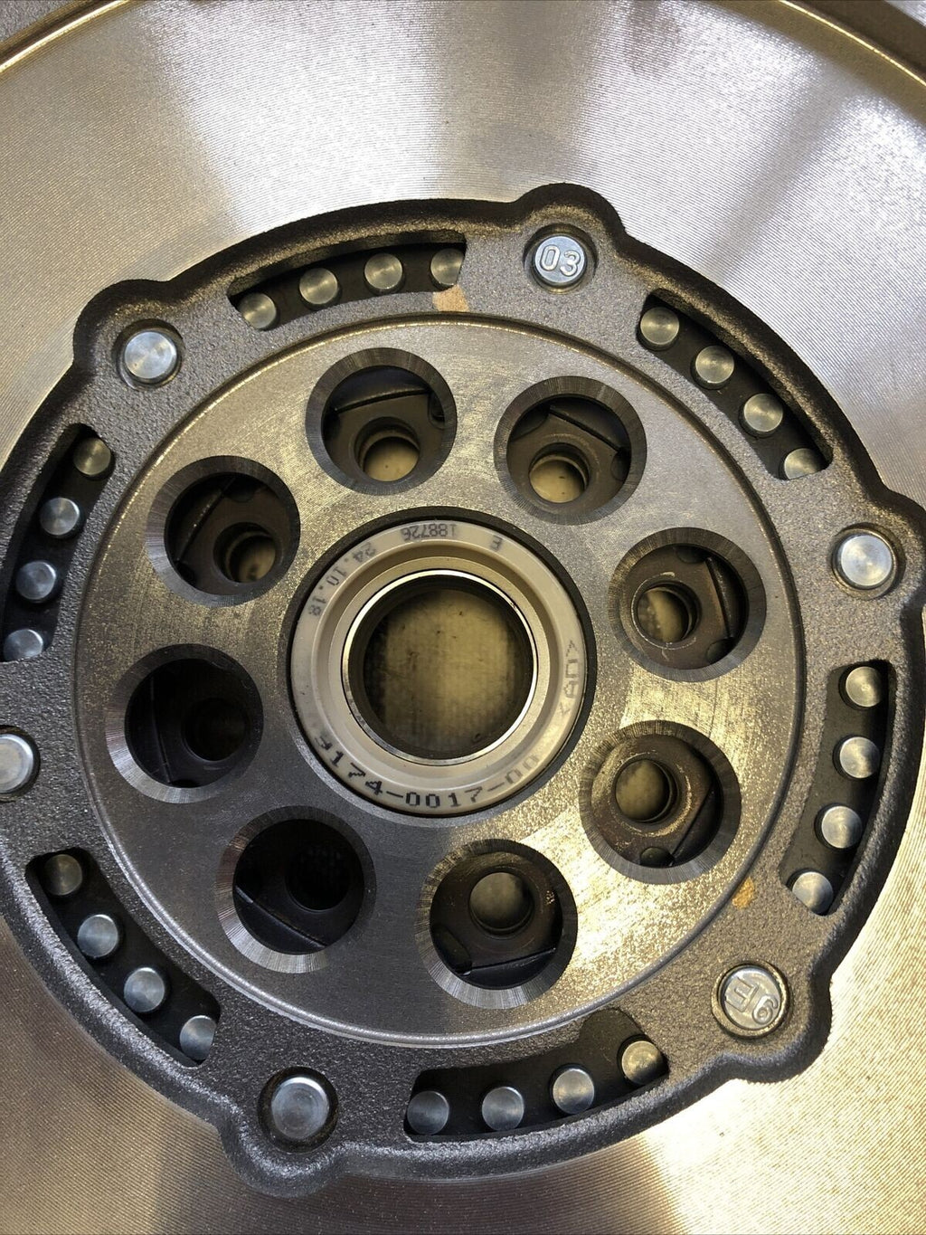 NEW LUK DMF FLYWHEEL TRANSIT 2.4TDCI 6 SPEED 4WD 4X4 415038810 2004-14 1858770