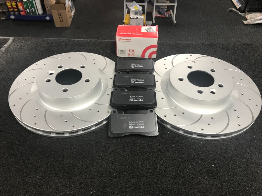 LANDROVER DISCOVERY 3 TDV6 BRAKE DISC  DRILLED GROOVED BREMBO BRAKE PAD FRONT 