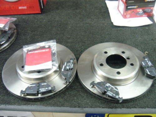 BMW 320 E46 M SPORT FRONT MINTEX BRAKE DISCS &PADS