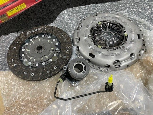 3PCE CLUTCH LUK FOR CHEVROLET CRUZE ASTRA J MERIVA MOKKA 1.7D TD CDTi