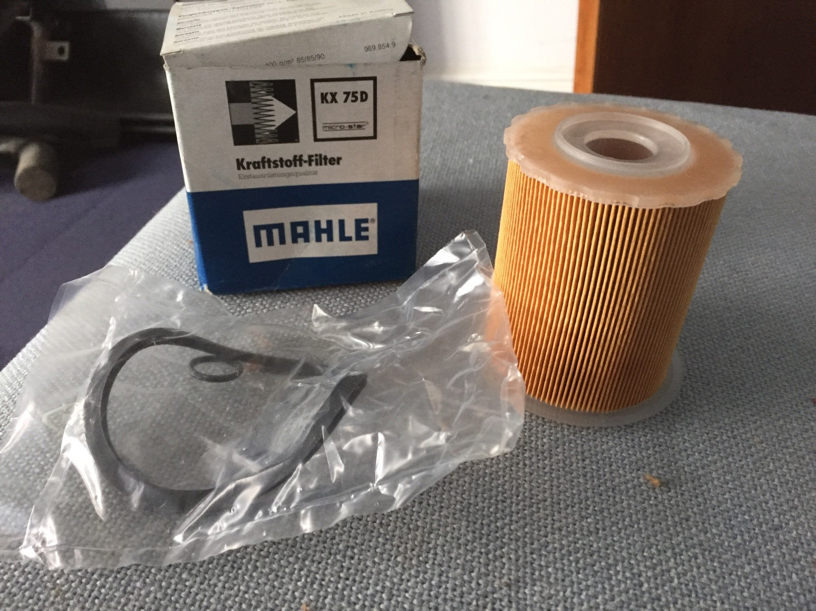 FUEL  FILTER MAHLE KX75D
