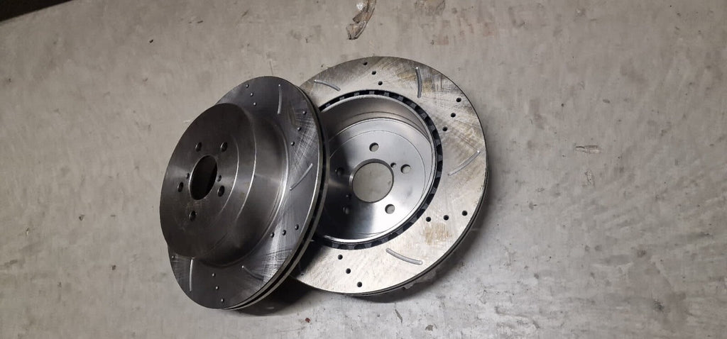 FOR SUBARU 2.0 TURBO & STI  DRILLED GROOVED BRAKE DISCS REAR