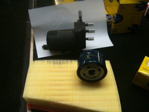 RENAULT MEGANE SCENIC 1.5DCI  OIL AIR  FUEL FILTERS