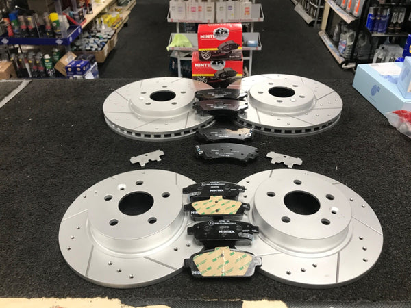 ASTRA J 1.4 GTC TURBO CROSS DRILLED GROOVED BRAKE DISC BRAKE PAD FRONTREAR 321mm