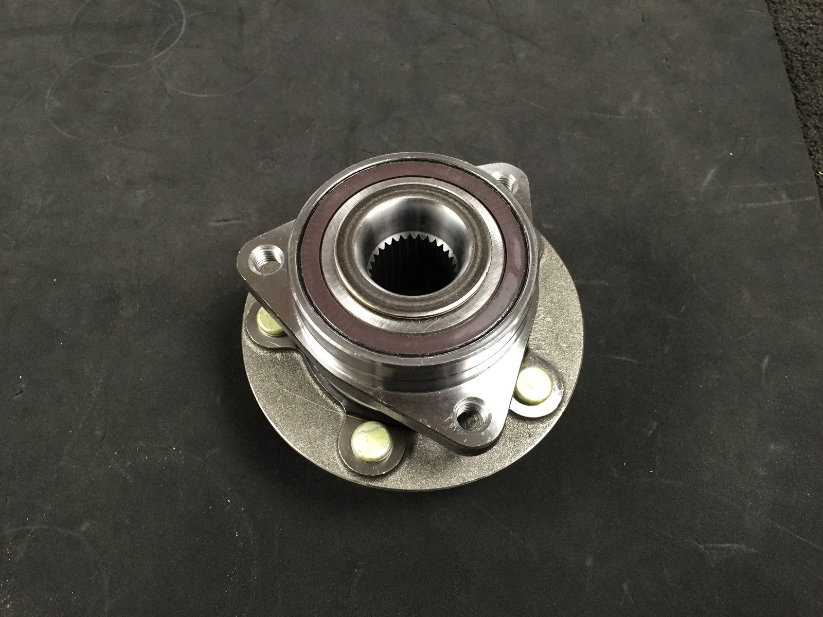 VAUXHALL OPEL ASTRA J ZAFIRA CASCADA CHEVROLET CRUZE FRONT WHEEL HUB BEARING