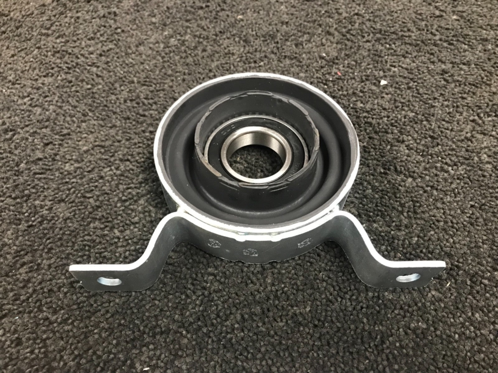 RANGE ROVER SPORT 2005 ON PROPSHAFT SUPPORT CENTER BEARING TVB500390 DA2427