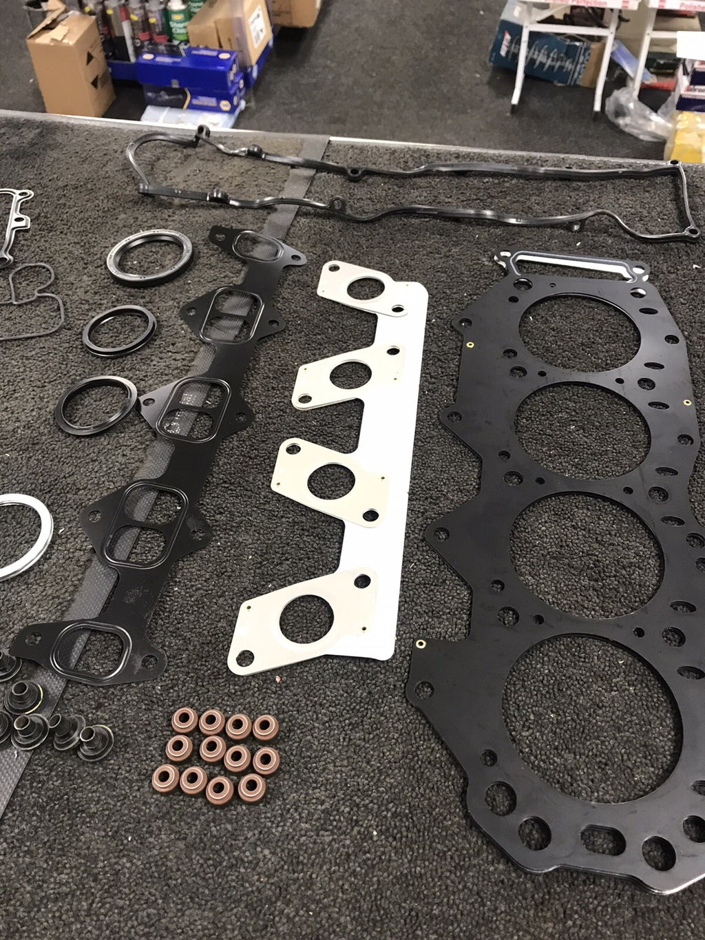 FORD RANGER 2.5D TD 12VALVE WL /WLT HEAD GASKET SET OIL COOLER GASKET HEAD BOLT