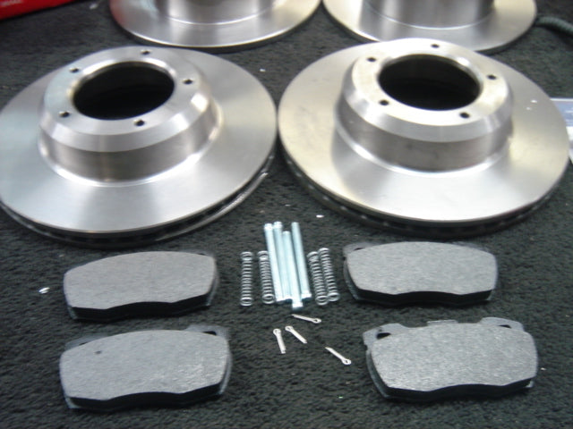 DEFENDER 90 110 200 300 TD5  VENTED BRAKE DISCS BRAKE PADS FITTINGS