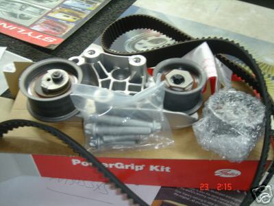 FOR VAUXHALL  X25XE Y26SE X30XE Y32SE TIMING BELT KIT
