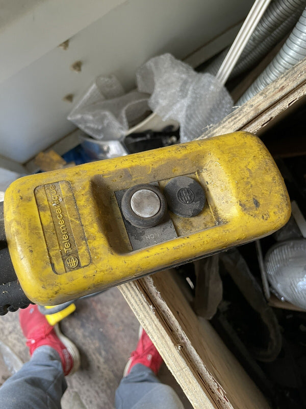 Telemecanique lead cable conveyor control box