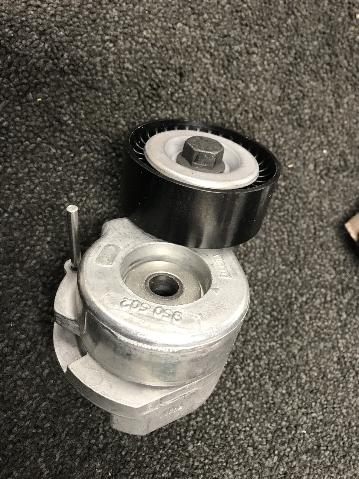 VAUXHALL CORSA C CORSA D  1.3CDTi DRIVE FAN BELT TENSIONER  WITH PULLEY  
