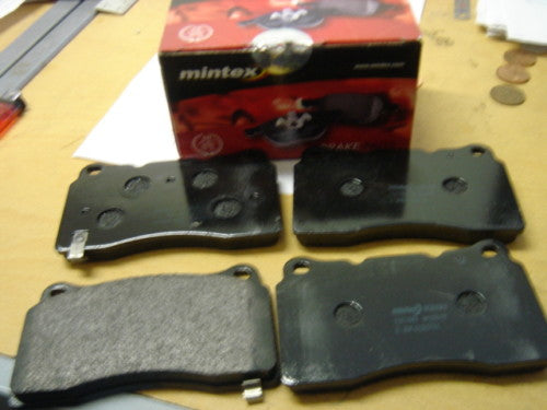 FOR SUBARU IMPREZA  STI VERSION 8 MINTEX  BRAKE PADS BREMBO