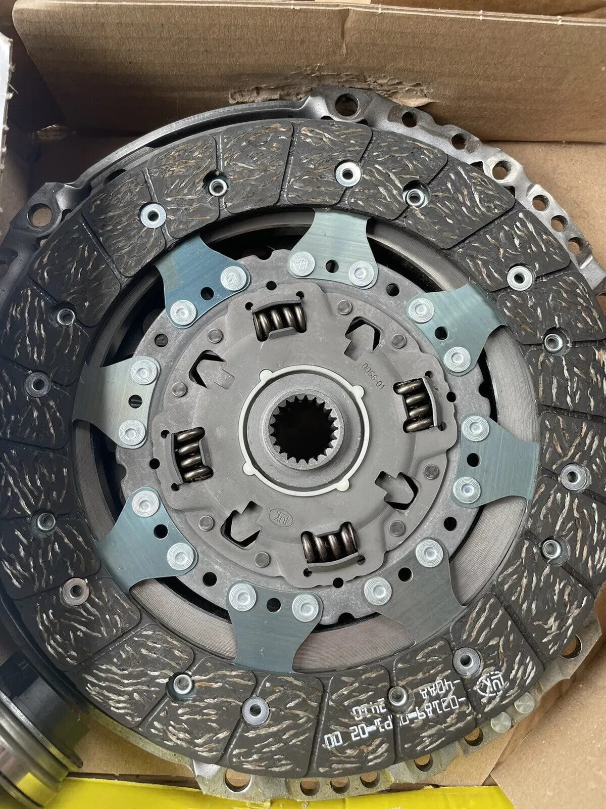 LUK CLUTCH KIT 3PCE CITROEN DISPATCH 1.5D 1.6D 6 SPEED 240mm 1610665480