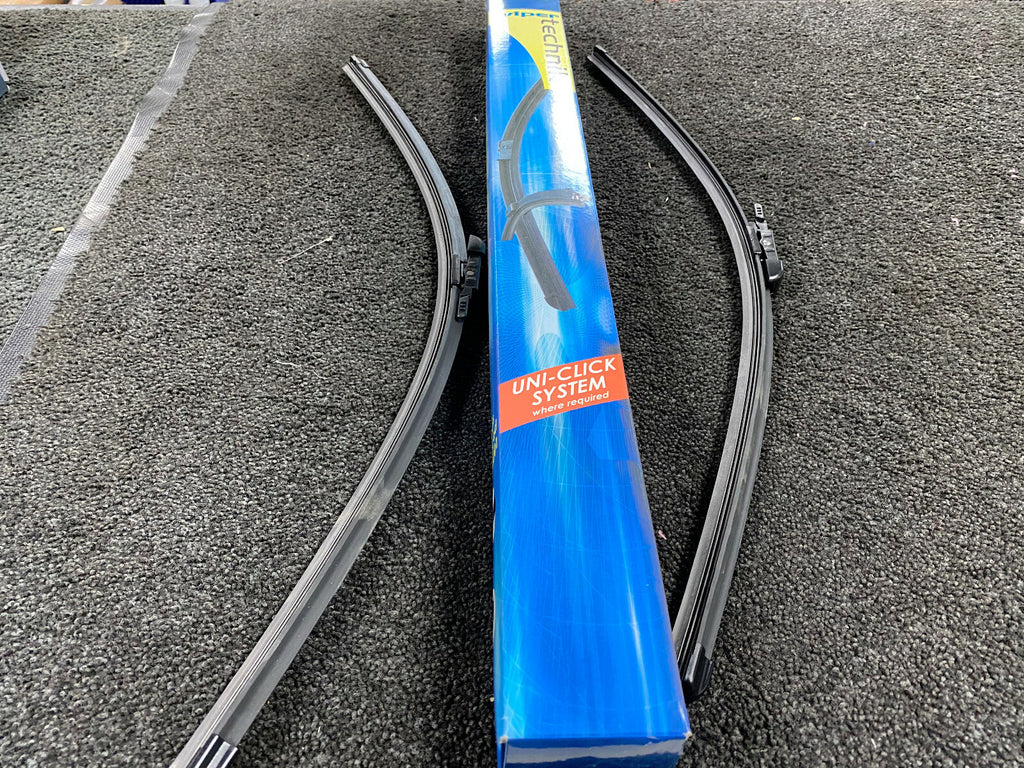 FOR VOLKSWAGEN MULTIVAN SHUTTLE T5 FRONT FLAT WIPER BLADES SET WT361R