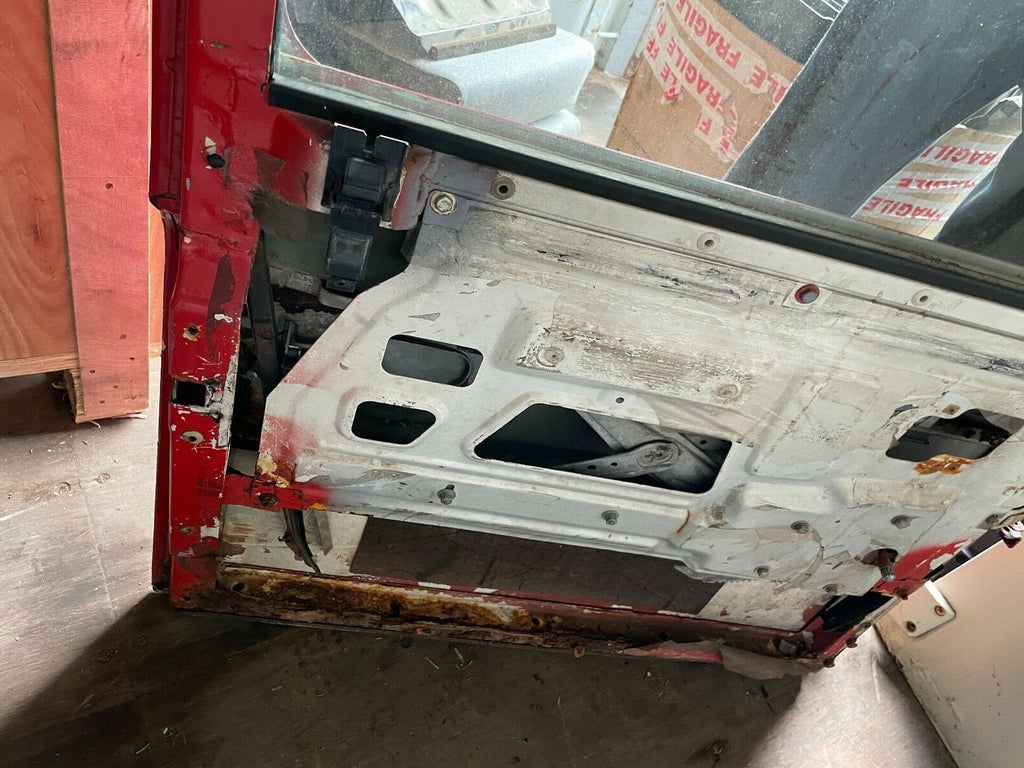 FRONT DOOR LH PASSENGER SIDE LAND ROVER DEFENDER 90 110 TDI CSW RED