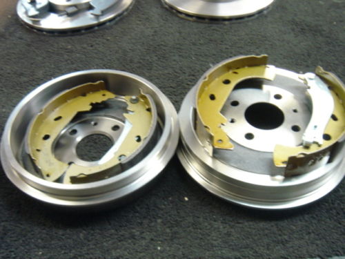  FOR FIAT MULTIPLA MAREA 1.9D TD 2.4TD 2 REAR BRAKE DRUMS REAR BRAKE SHOES  SET