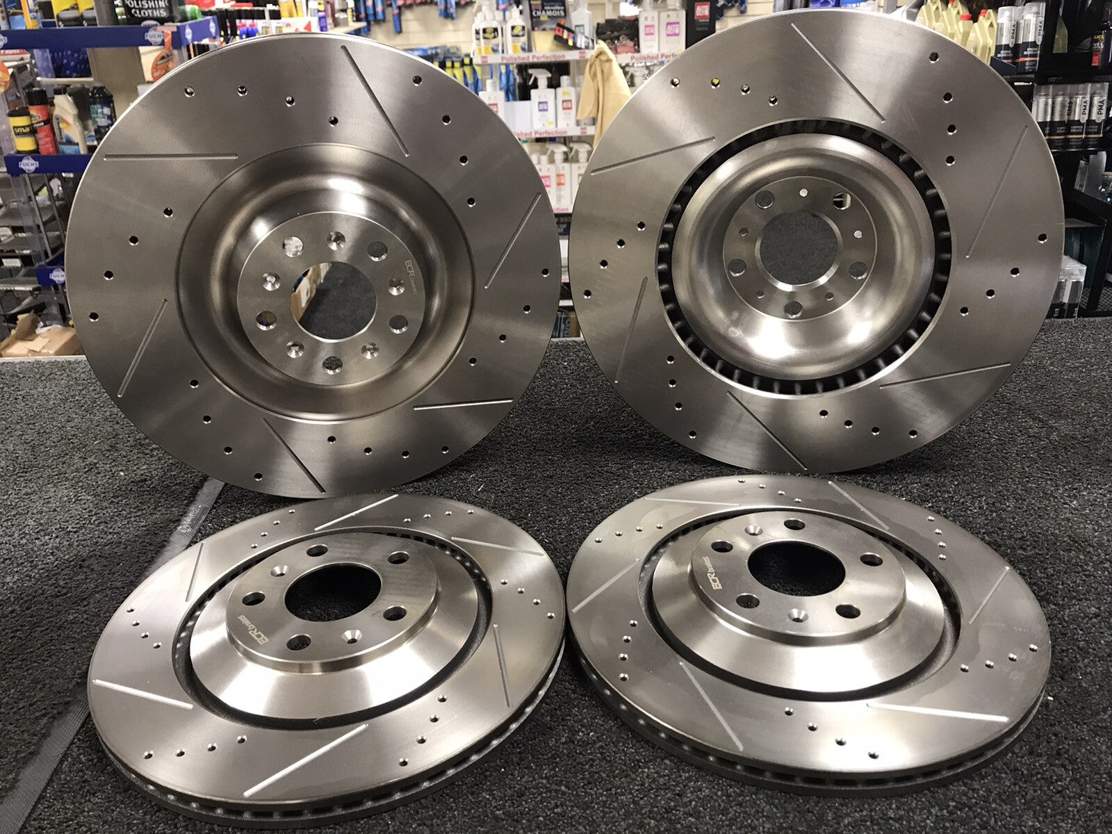 BRAKE DISC PERFORMANCE CROSS DRILLED GROOVED FOR BENTLEY FLYING SPUR SPEED 