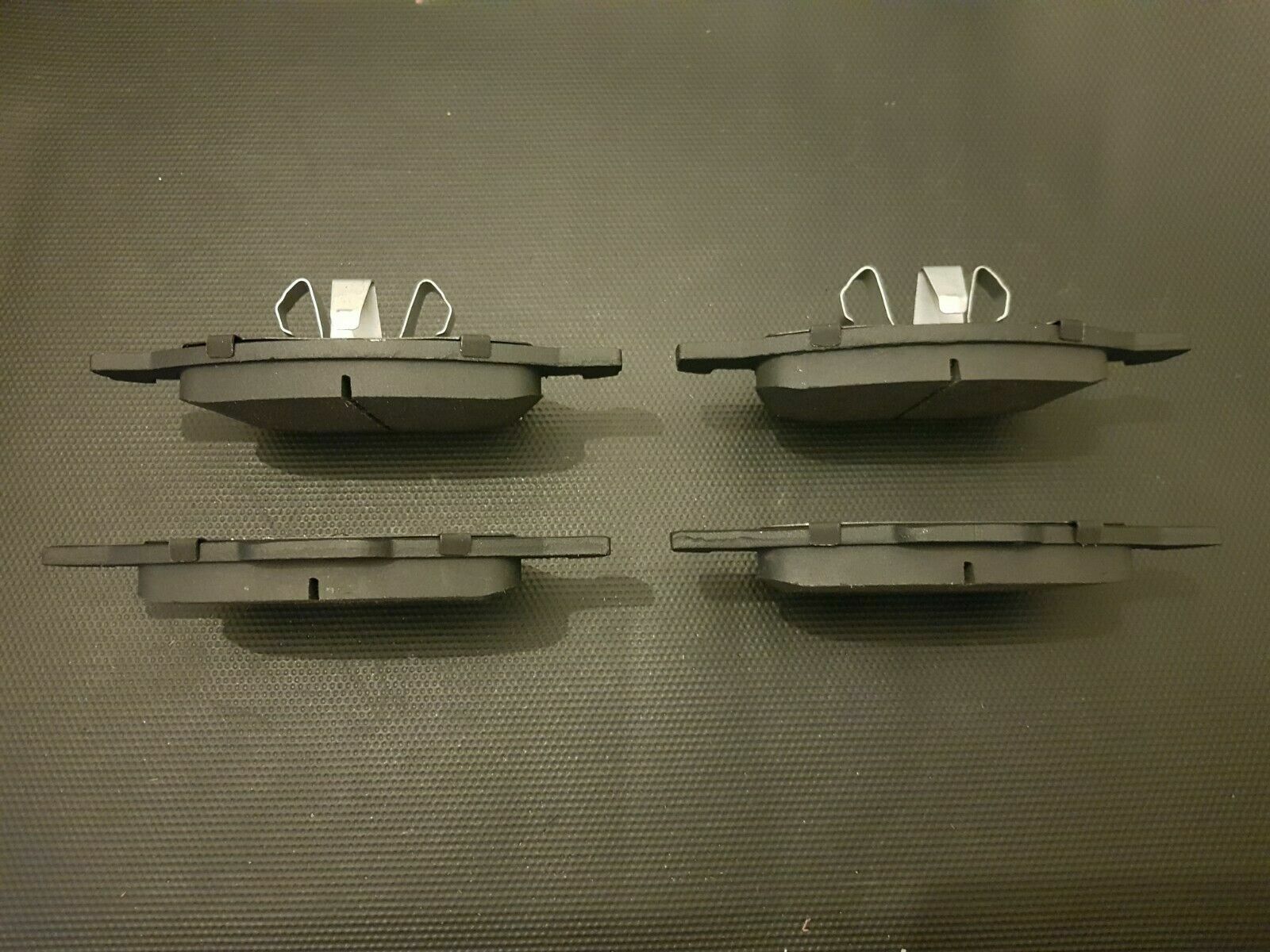 FORD FORD C-MAX FOCUS MK3 KUGA MAZDA 3 5 OE QUALITY FRONT BRAKE PADS
