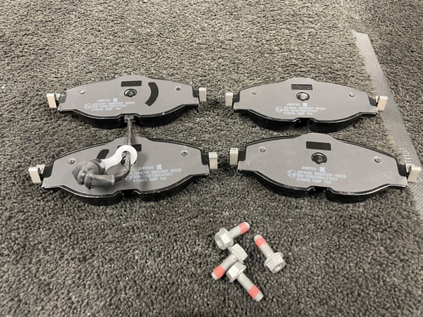 AUDI A3 TDi TFSi 8P Q2 Q3 ALTEA  FRONT BRAKE DISC PADS FOR 312MM DISC