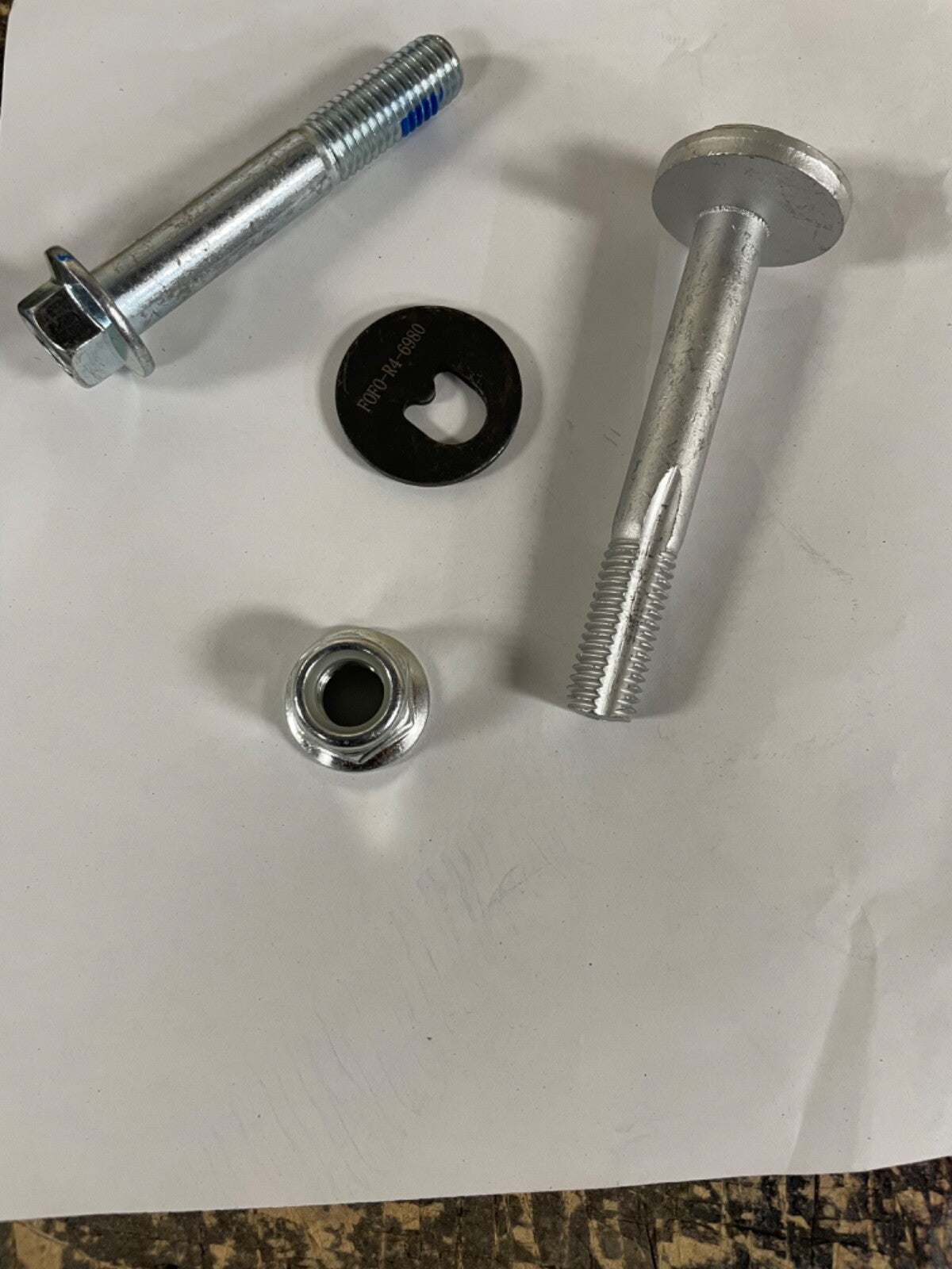 FORD FOCUS MK1 LOWER WISHBONE ARM PAN TRAILING ARM BOLT KIT
