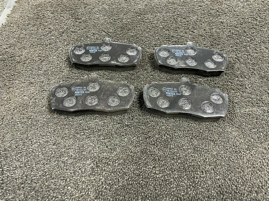 FOR LANDROVER RANGE ROVER MK1 3.5 70-95 LDV 400 CONVOY FRONT BRAKE PAD SET MLB69