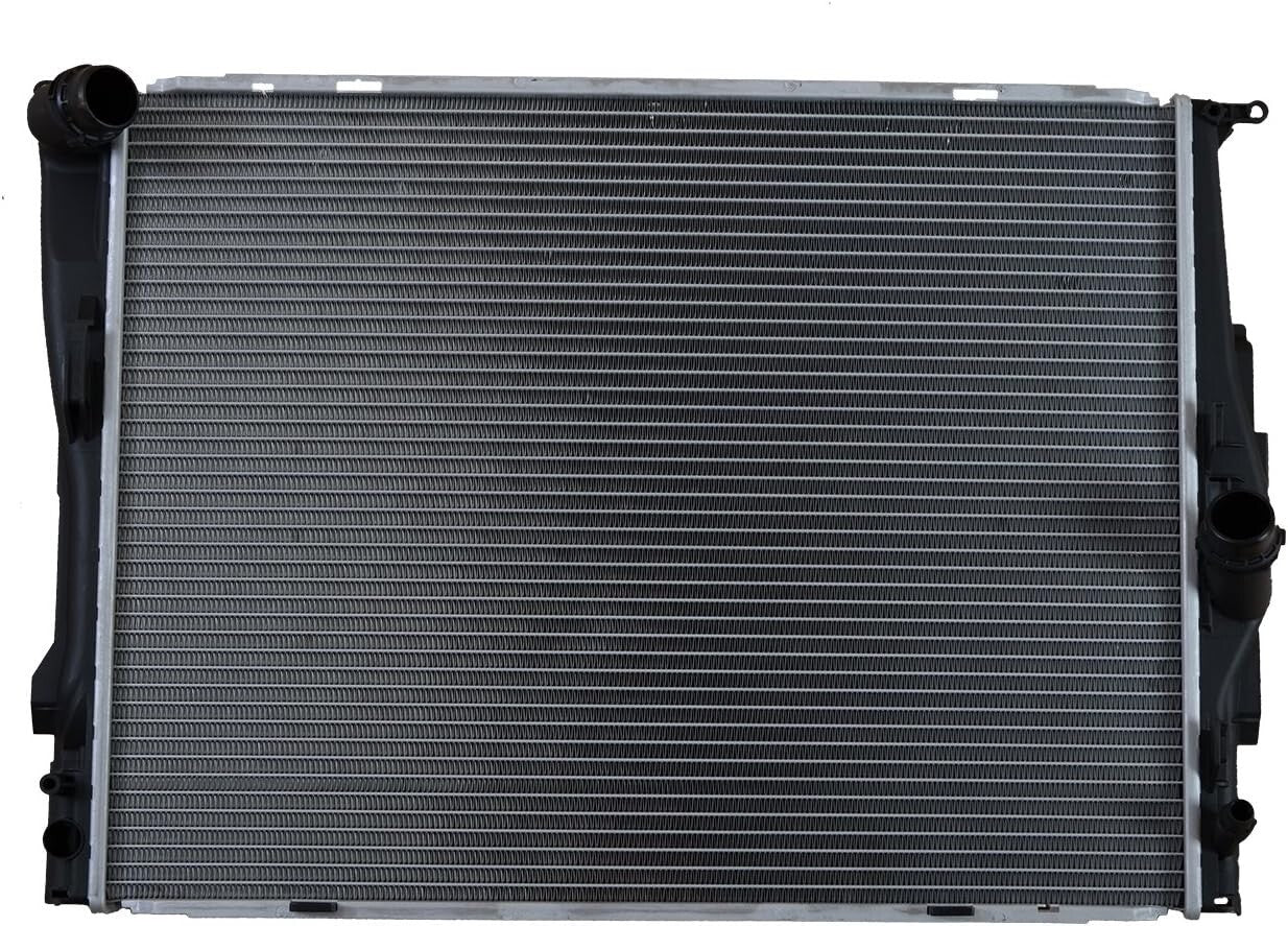 RADIATOR BMW 1 SER 3SER X1 Z4 E81 E82 E88 E90 E91 E92  17117542199 17117562079