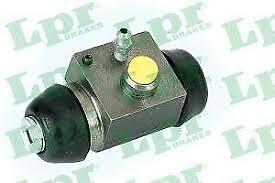 FOR FORD TRANSIT 1.6 2.5 MK3 REAR WHEEL CYLINDER