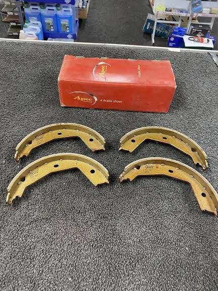  FOR  FIAT  ULYSSE / PEUGEOT 806 APEC REAR BRAKE SHOES SET OF 4