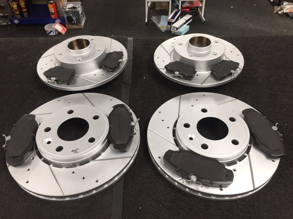 TRAFIC SL28 SPORT ENERGY DCI  BRAKE DISC PADS CROSS DRILLED GROOVED FRONT REAR