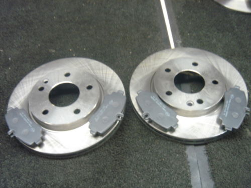FOR A CLASS  A160 A170 CDI  1998-2004 FRONT VENTED BRAKE DISCS BRAKE PADS