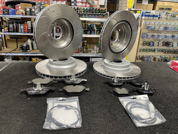 BMW 330D 330i E92 BRAKE DISC BRAKE PADS  DRILLED GROOVED FRONT+REAR