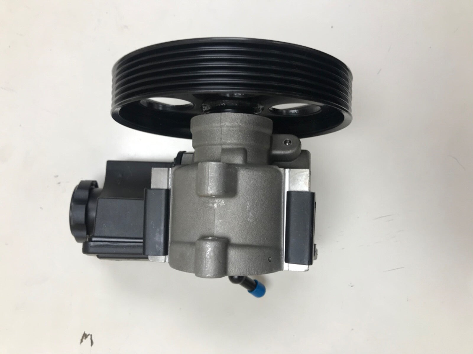 NEW HYDRAULIC POWER STEERING PUMP FOR JEEP GRAND CHEROKEE 4.0 99-04 /SPW-CH-035/