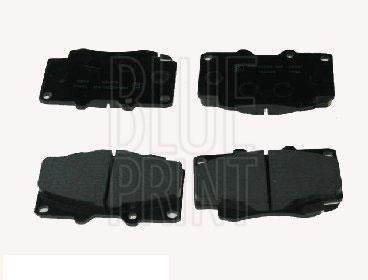 HILUX D4D 2.5TD 3.0TD 05> 08  FRONT BRAKE PADS NEW