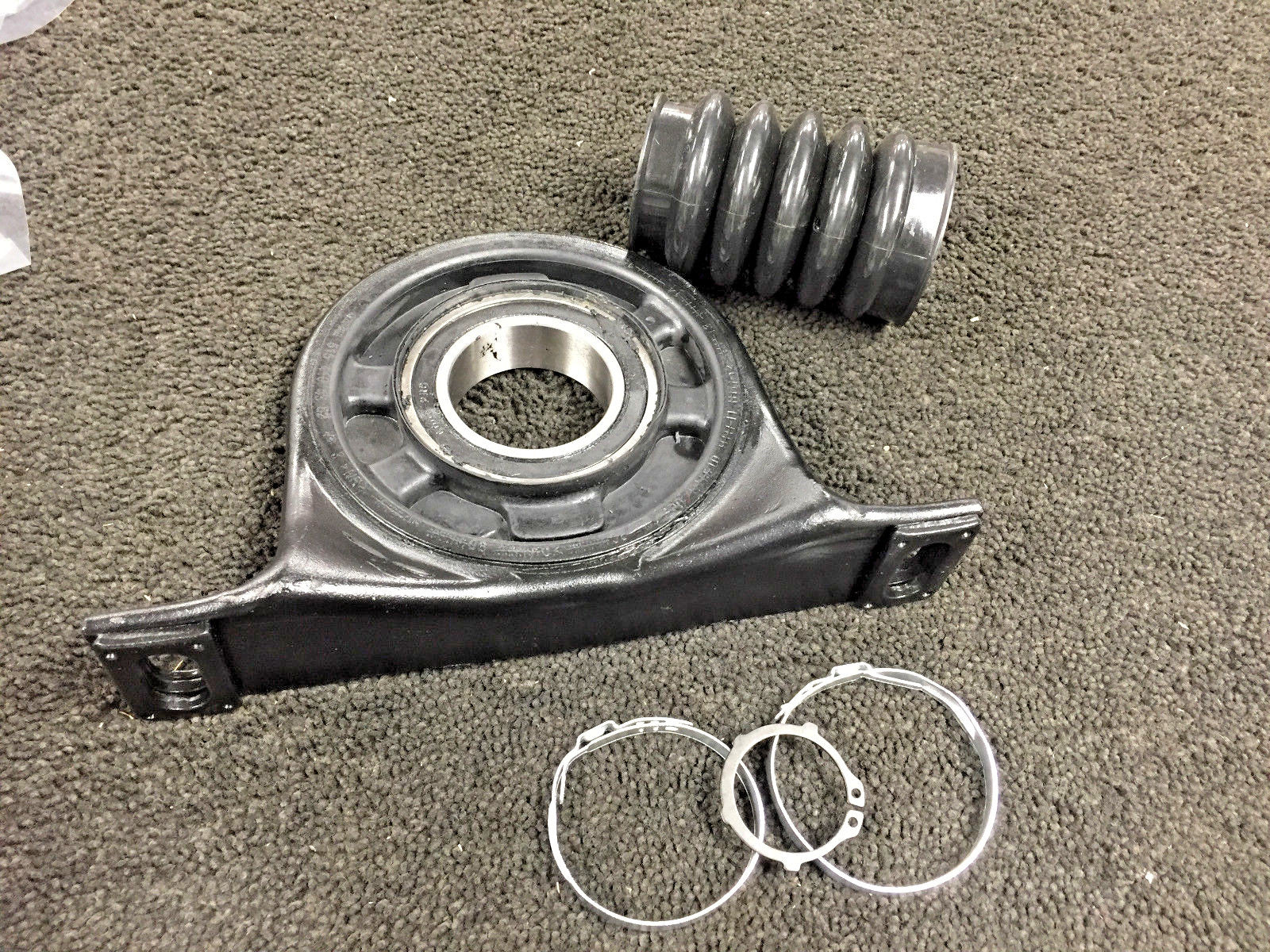 FOR MERCEDES SPRINTER VW CRAFTER 2006 ON FRONT PROPSHAFT CENTER BEARING 47MM