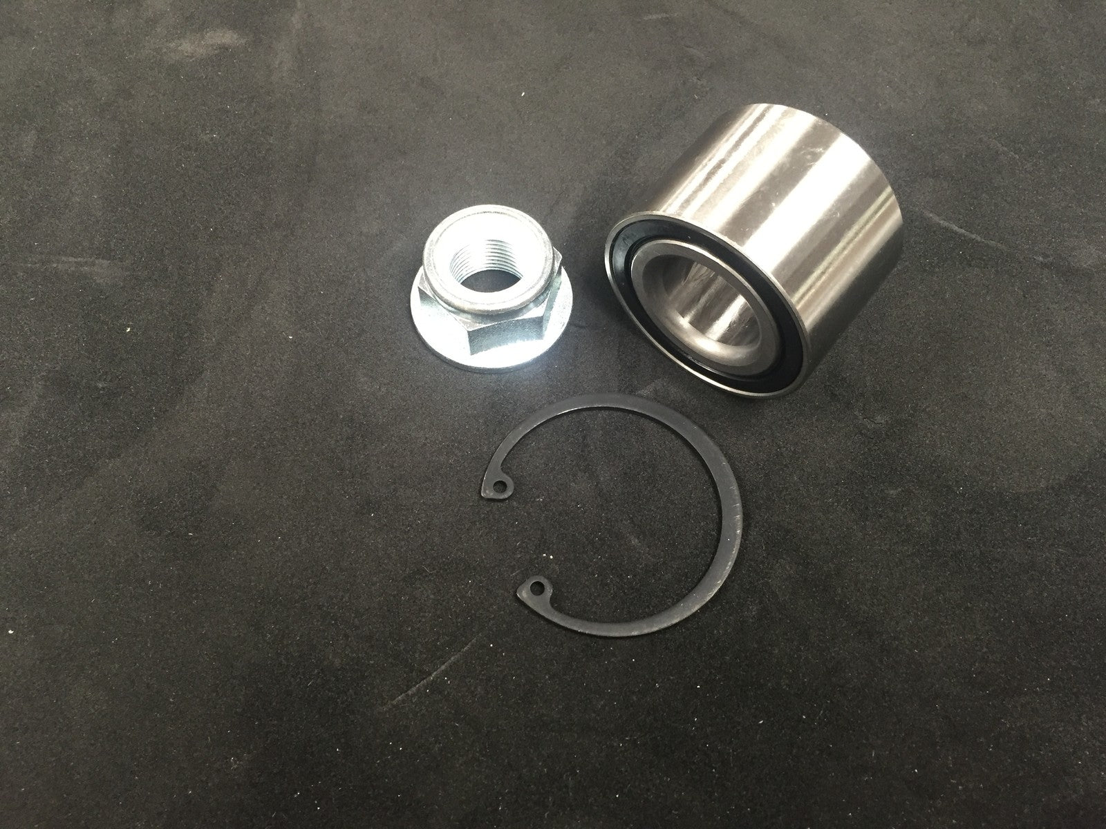 RENAULT CLIO MEGANE WHEEL BEARING REAR WHEEL BEARING KIT NEW DRUM MODELS