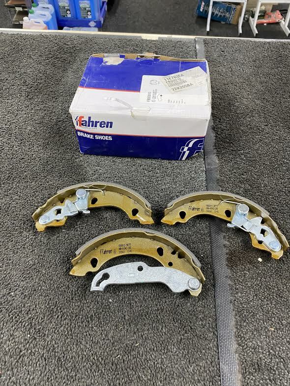 FORD COURIER 1.8 TDdi (1995-2002)   FAHREN REAR BRAKE SHOES SET OF 4