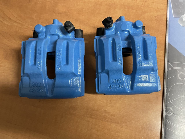 FOR BMW E81 E82 E87 E88 E90 E91 E92 E93 X1 BLUE REAR CALIPERS FOR 300MM DISCS