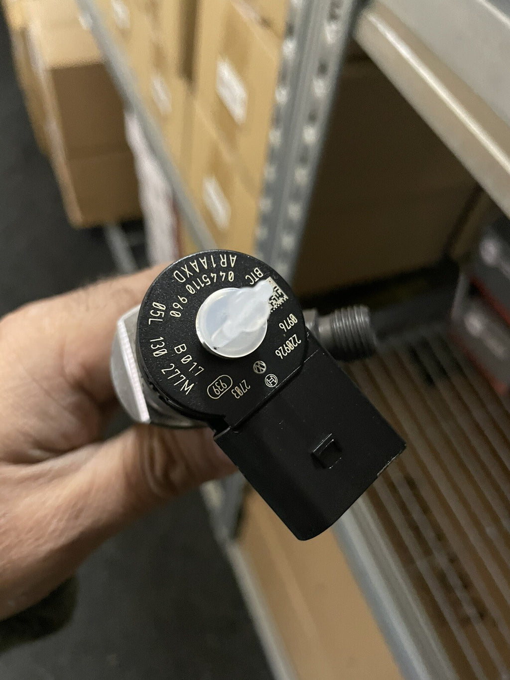 0445110835 05L130277M VW AUDI SEAT SKODA 2.0TDI BRAND NEW DIESEL FUEL INJECTOR