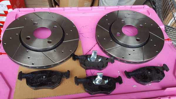 FOR FORD ESCORT RS COSWORTH CROSS DRILLED GROOVED BRAKE DISC BRAKE PADS FRONT