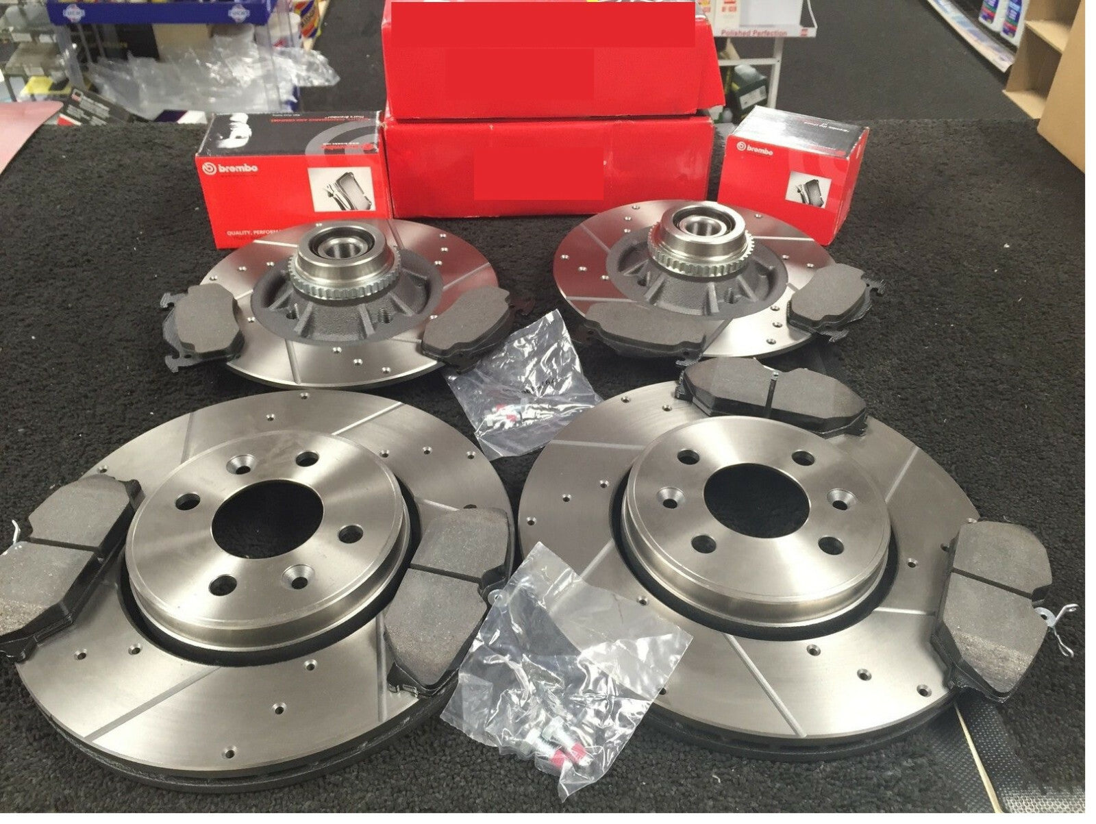 RENAULT CLIO SPORT 172 DRILLED GROOVED BRAKE DISC FRONT REAR BREMBO BRAKE PAD